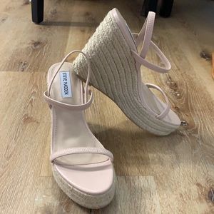 Steve Madden 8.5 Nude wedge espadrilles